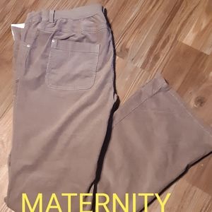 🍷🍷🍷NWT LIZ LANGE MATERNITY PANTS